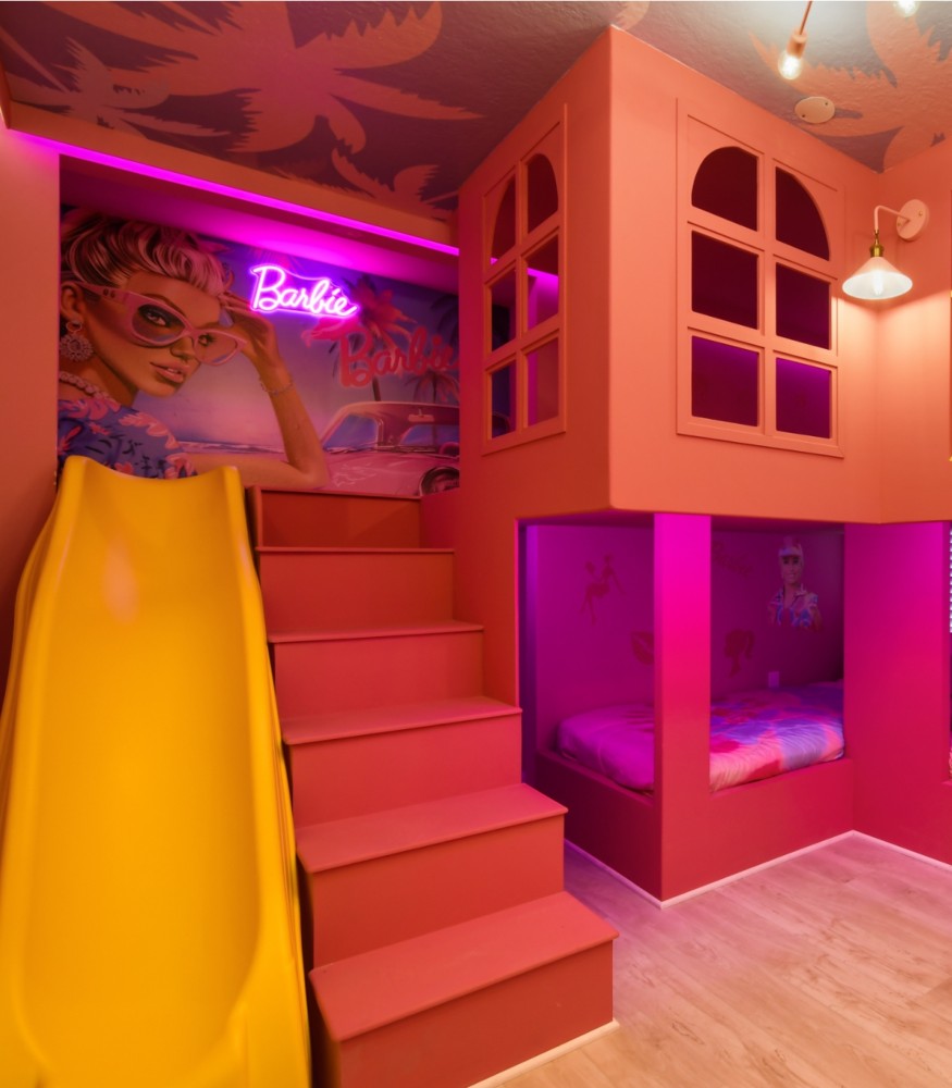 Pink themed entertainment room
